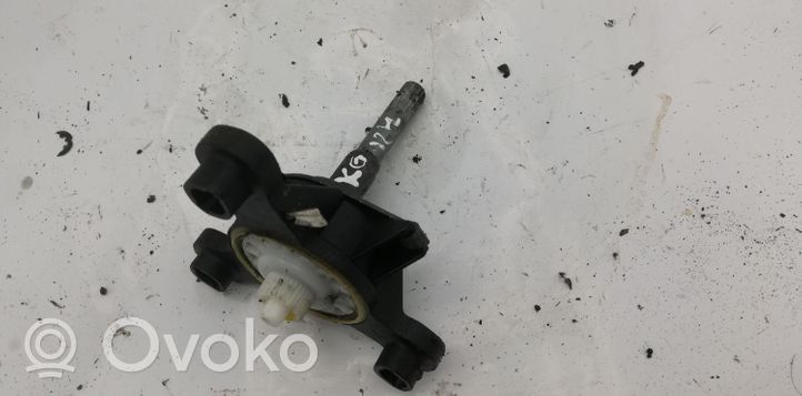 Audi A4 S4 B7 8E 8H Rear door manual window regulator 105983101