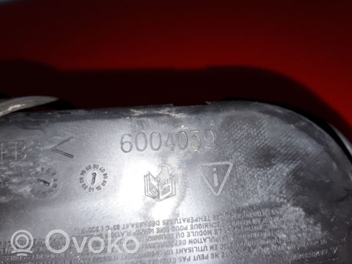 Nissan Pathfinder R51 Poduszka powietrzna Airbag fotela 6004039