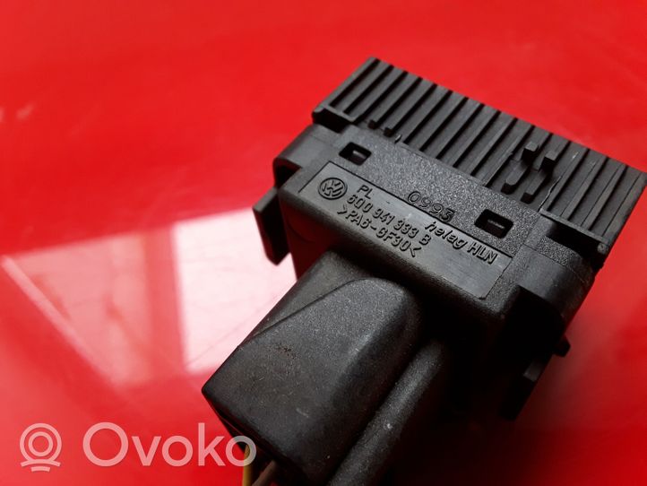 Volkswagen Polo Przycisk / Pokrętło regulacji świateł 6Q0941333B