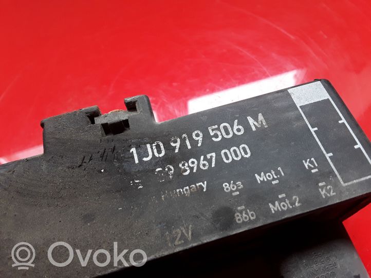 Volkswagen Polo IV 9N3 Glow plug pre-heat relay 1J0919506M