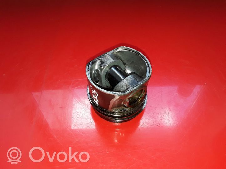 Seat Toledo IV (NH) Piston 