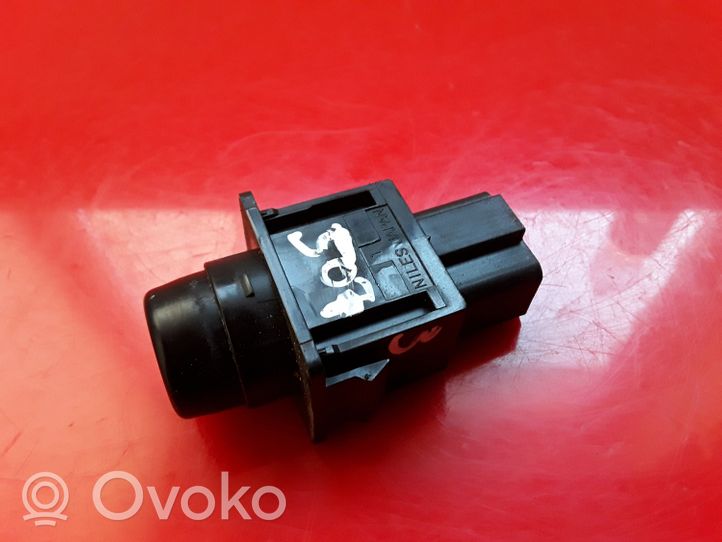 Mitsubishi Pajero Sport I Windscreen/window heater switch 14240