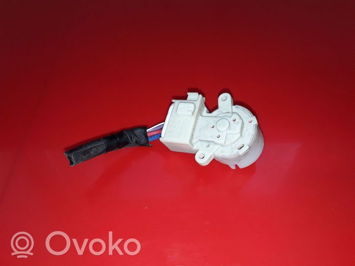 Mitsubishi L200 Ignition lock contact 1G2