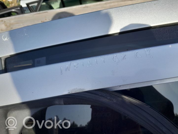 Infiniti QX56 Portiera posteriore NOCODE