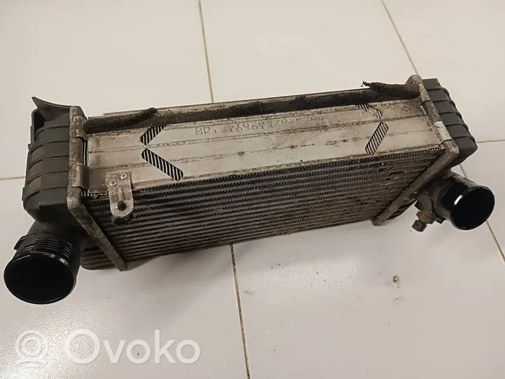 Hyundai Santa Fe Chłodnica powietrza doładowującego / Intercooler 282702F700