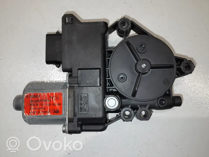 KIA Sorento Moteur de lève-vitre de porte arrière 804602P010