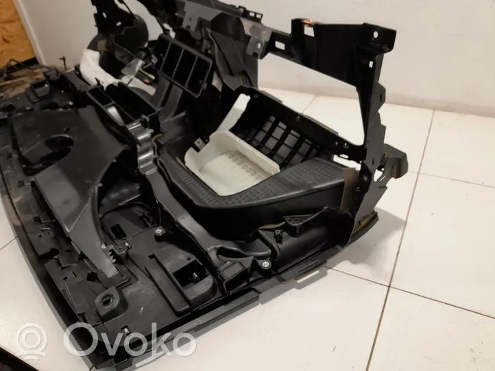 Ford S-MAX Panelė NOCODE