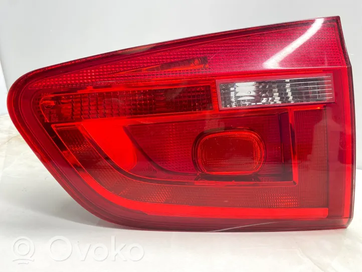 Volkswagen Sharan Lampy tylnej klapy bagażnika 7N0945093G