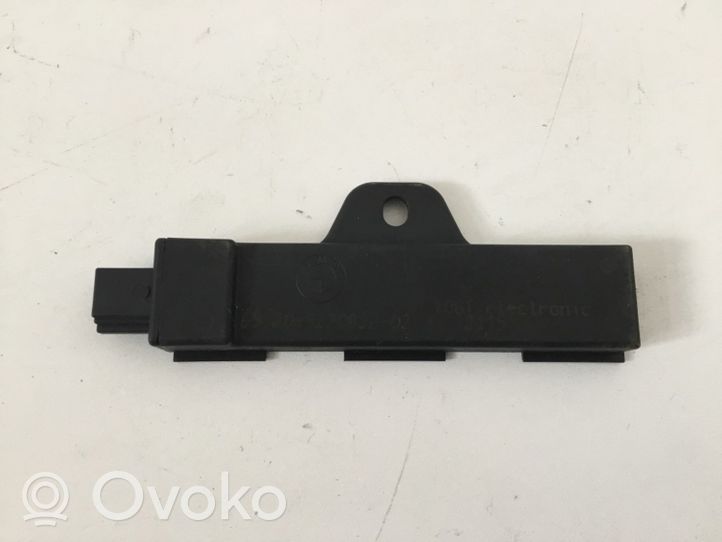 BMW X5 F15 Interjero komforto antena 9220832