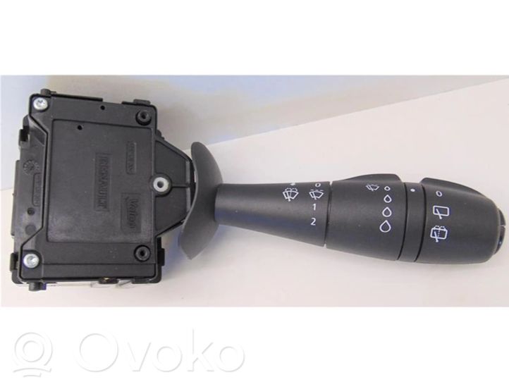 255679704R Renault Captur Light switch, 33.00 € RRR