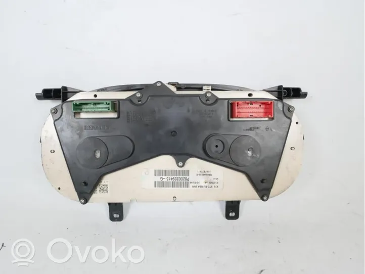 Nissan Interstar Nopeusmittari (mittaristo) P8200359415G