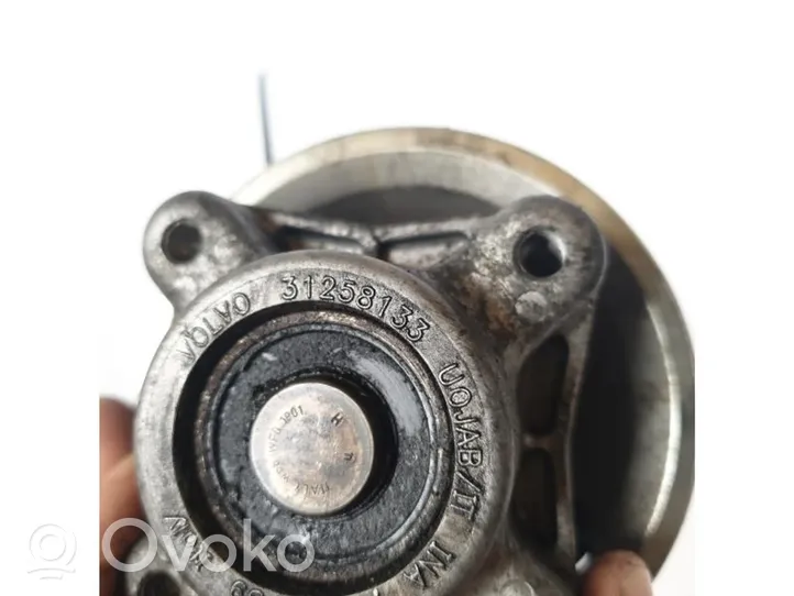 Volvo XC60 Power steering pump 31258133