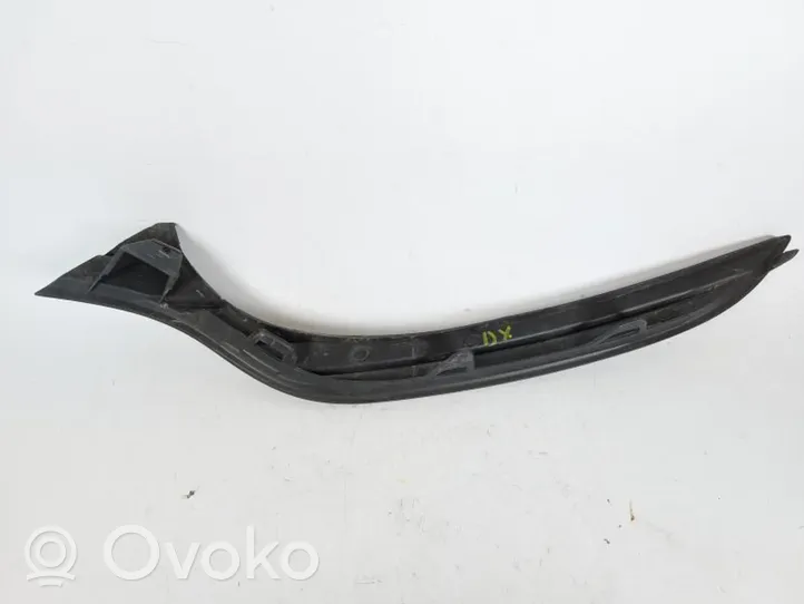 Renault Clio IV Listwa zderzaka przedniego 260446897R