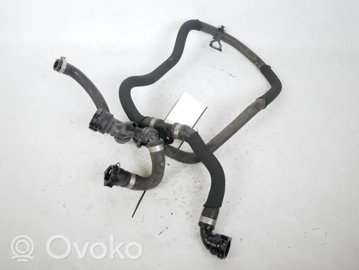 BMW X5 F15 Tubo flessibile di aspirazione del compressore ad aria dello pneumatico 8513834