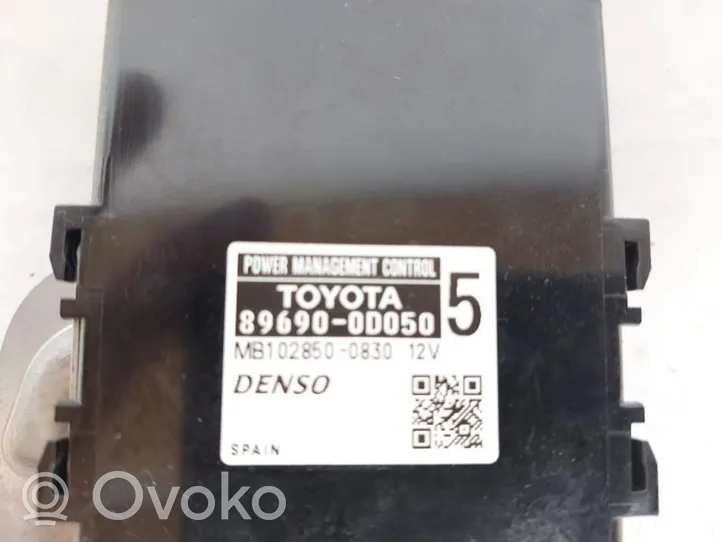 Toyota Yaris Sterownik / Moduł ECU 896900D050