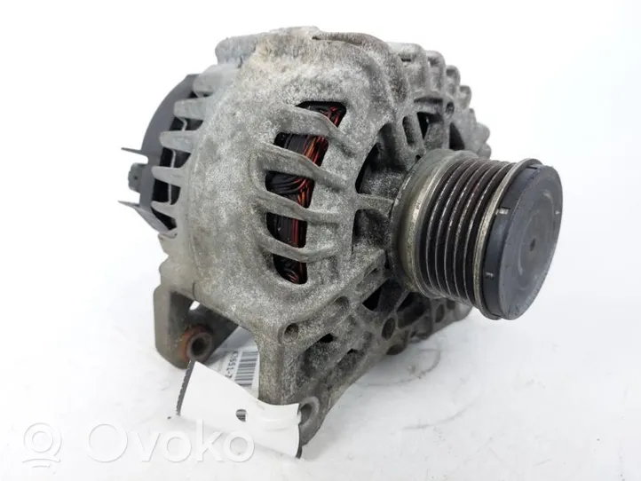 Dacia Duster Alternator 231003831R