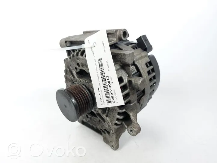 Mercedes-Benz C AMG W204 Generatore/alternatore A0131549002