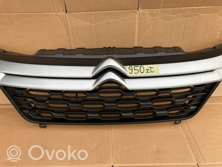 Citroen Jumper Maskownica / Grill / Atrapa górna chłodnicy 1315804070