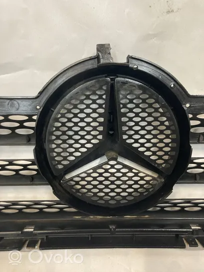 Mercedes-Benz Sprinter W901 W902 W903 W904 Atrapa chłodnicy / Grill 