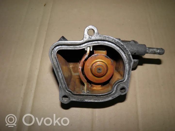 Mercedes-Benz Sprinter W901 W902 W903 W904 Termostat / Obudowa termostatu 