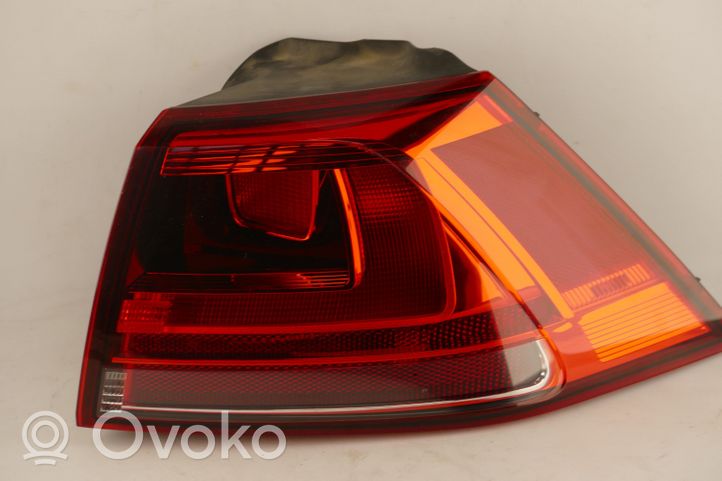 Volkswagen Golf VII Lampa tylna 5GM945096B