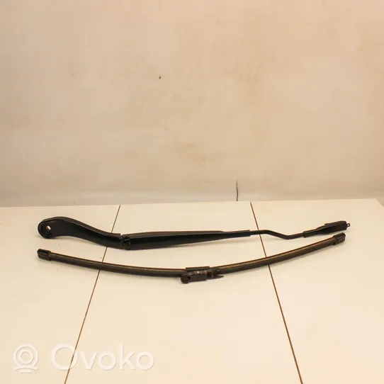 Ford Kuga III Windshield/front glass wiper blade LJ6B17527AA