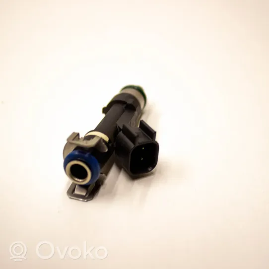 Ford Kuga II Fuel injector 9E5GAA