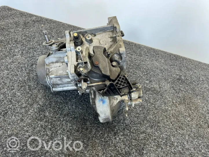 Citroen C4 Grand Picasso Mechaninė 6 pavarų dėžė 20DP56