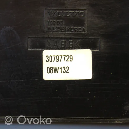 Volvo XC70 Interruptor de control del asiento 30797729