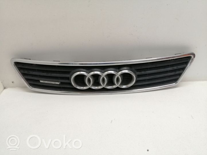 Audi A6 Allroad C5 Grille calandre supérieure de pare-chocs avant 4B0853651A