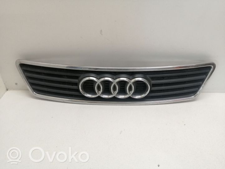 Audi A6 S6 C5 4B Grille calandre supérieure de pare-chocs avant 4B0853651