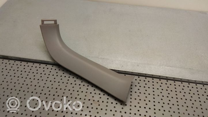 Toyota RAV 4 (XA30) Garniture latéral de hayon / coffre 6793742030