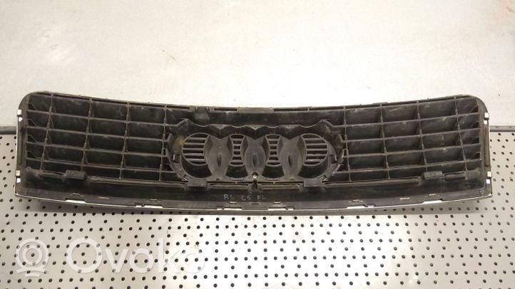 Audi A6 S6 C5 4B Grille de calandre avant 4B853651F