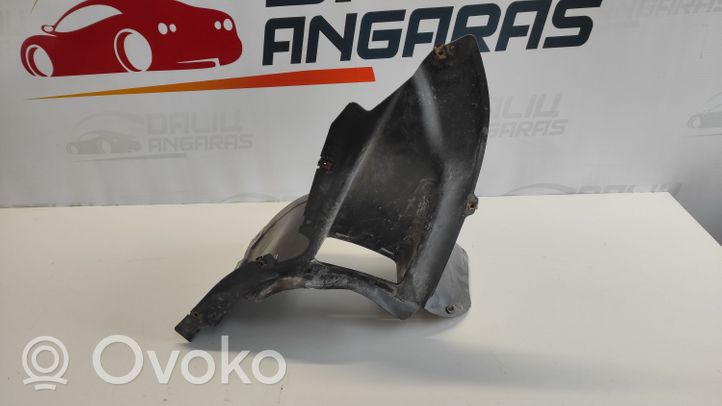 Volkswagen PASSAT B6 Rivestimento paraspruzzi passaruota anteriore 3C0805911