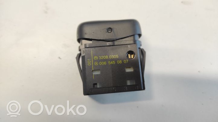 Mercedes-Benz Vito Viano W638 Traction control (ASR) switch 32080305