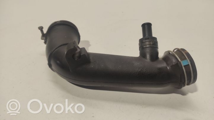 Toyota Yaris Verso Oro vamzdis į turbiną 1788033010