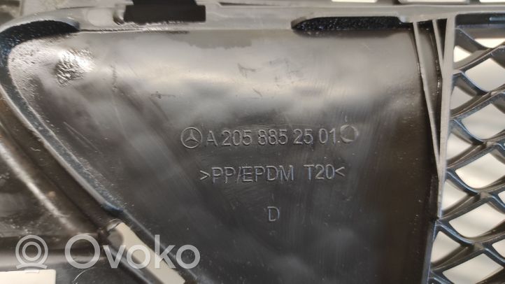 Mercedes-Benz C W205 Kratka dolna zderzaka przedniego A2058852501