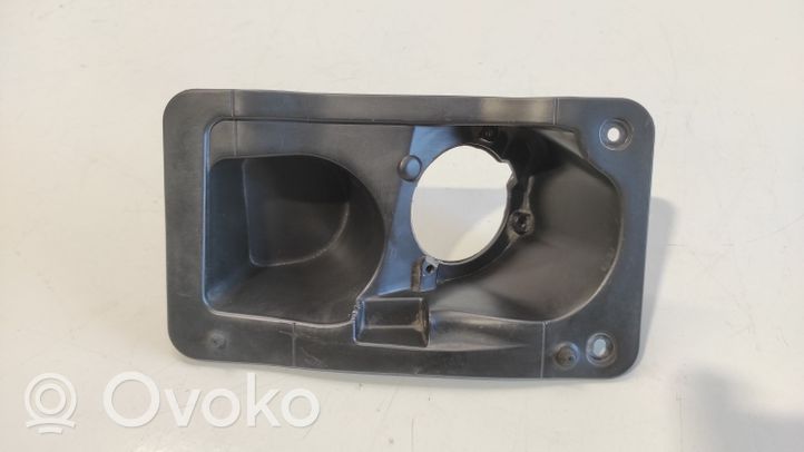 Opel Vivaro Apdaila aplink degalų bako dangtelį 46624