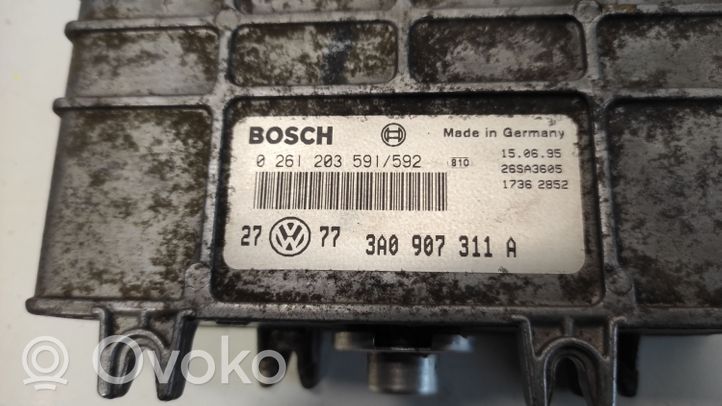 Volkswagen Golf III Centralina/modulo del motore 0261203591