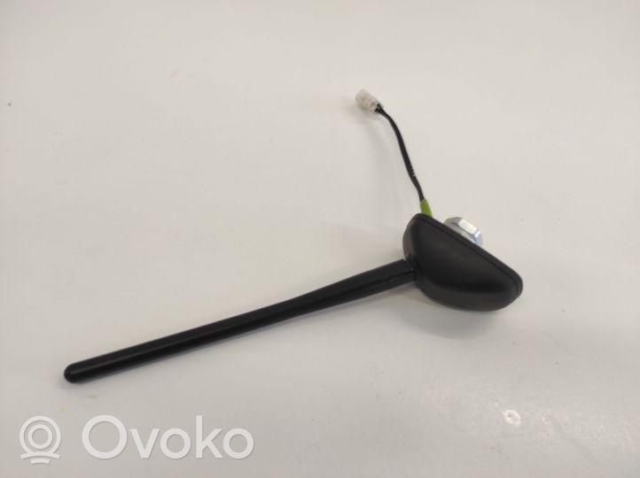 Subaru Impreza V Antenna GPS 