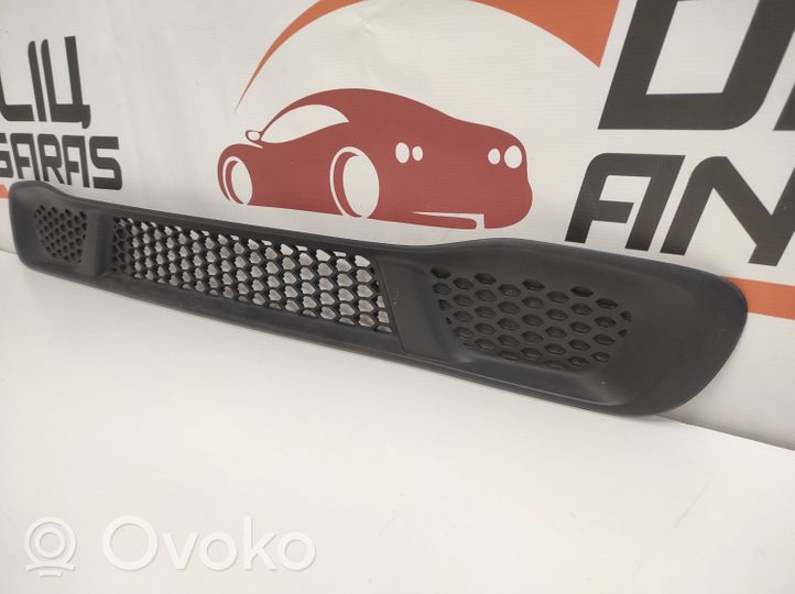 Smart ForTwo III C453 Maskownica / Grill / Atrapa górna chłodnicy A4518880423