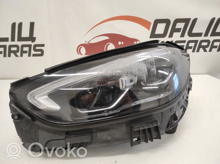 Mercedes-Benz C W206 Lampa przednia A2069060703