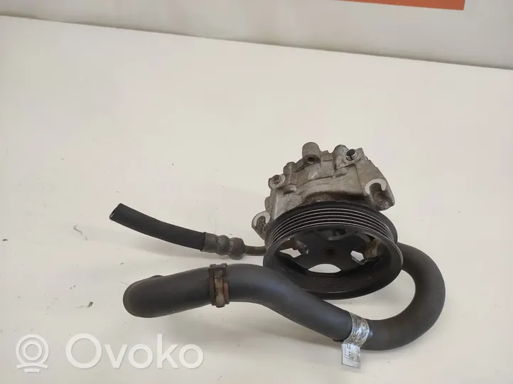 Ford Connect Pompa wspomagania układu kierowniczego 4T163691