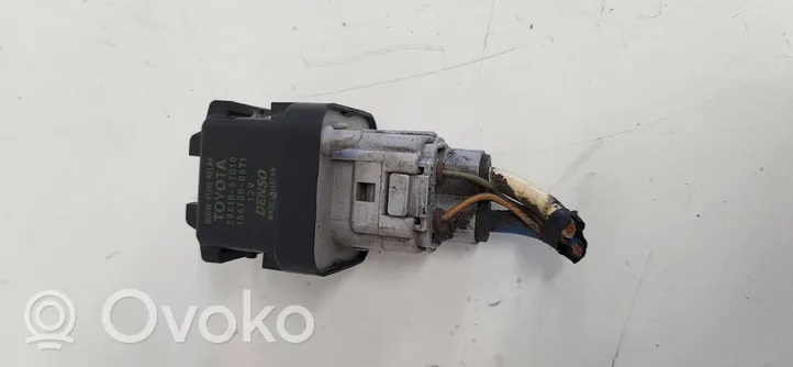 Toyota Corolla Verso AR10 Przekaźnik / Modul układu ogrzewania wstępnego 2861067010