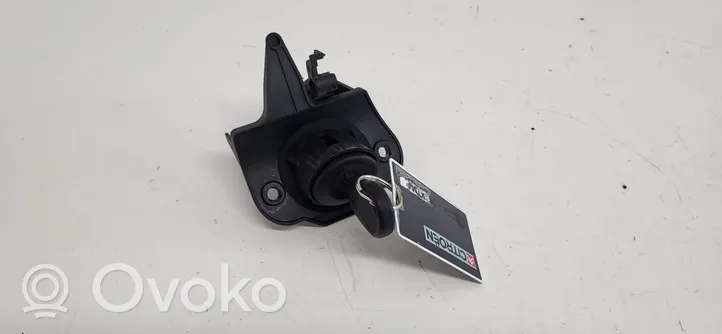 Citroen Saxo Tailgate/trunk/boot lock/catch/latch 