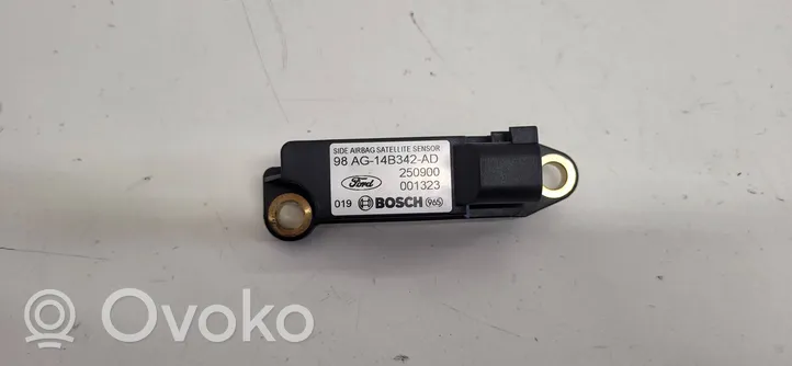 Ford Focus Airbag deployment crash/impact sensor 98AG14B342AD