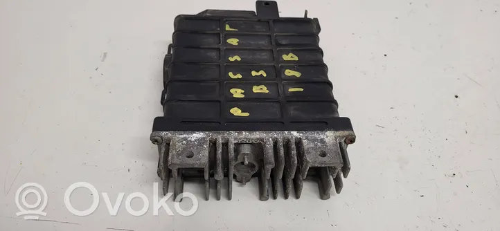 Volkswagen PASSAT B3 Sterownik / Moduł ECU 855907403