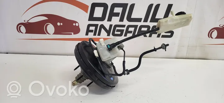 Ford Focus C-MAX Brake booster 3M512B195AH