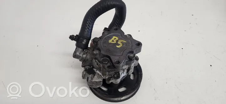 Volkswagen PASSAT B5 Power steering pump 