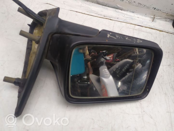 Volkswagen Vento Manual wing mirror 